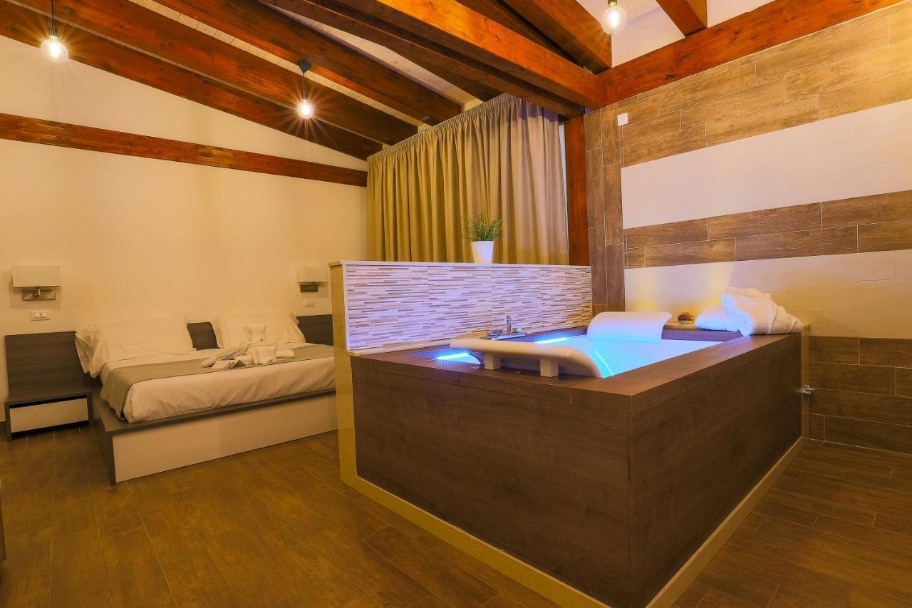 Il Semaforo Sila Hotel Taverna  Exteriér fotografie