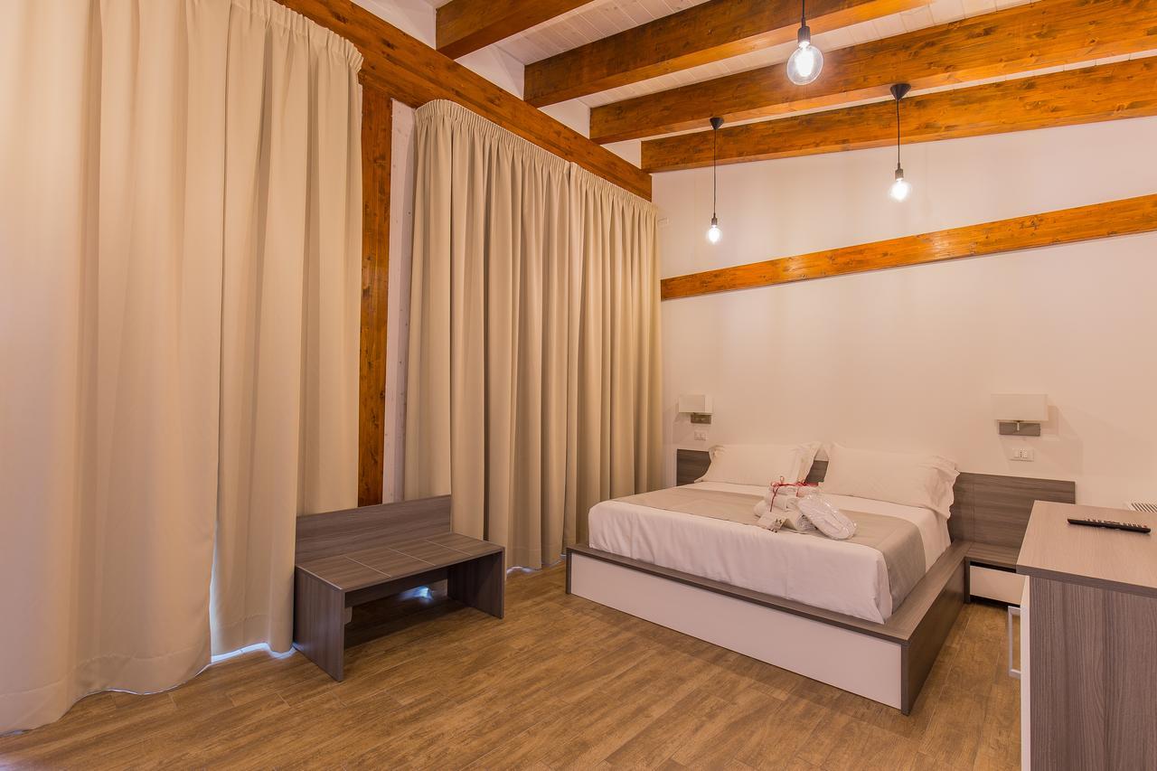 Il Semaforo Sila Hotel Taverna  Exteriér fotografie